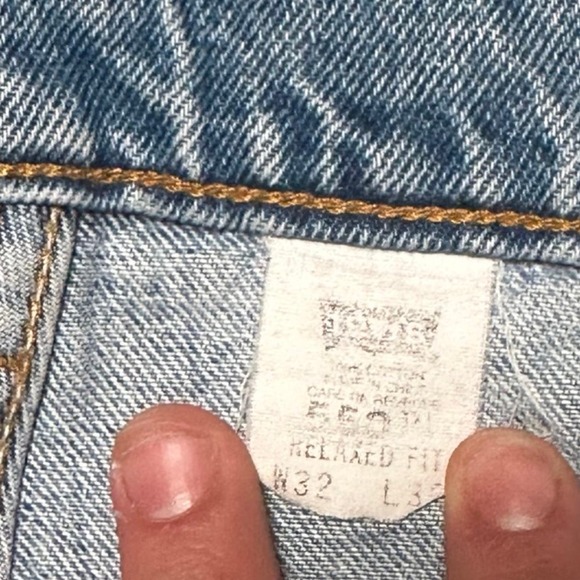 Vintage Cropped Orange Tab Levi's 550 Jeans - Picture 6 of 8